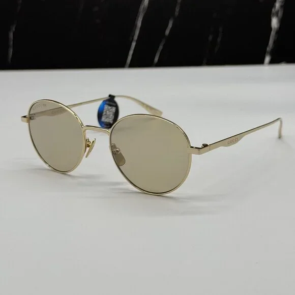 Gucci | Accessories | New Gucci Gg337s 00 Gold Sunglasses  display picture 1